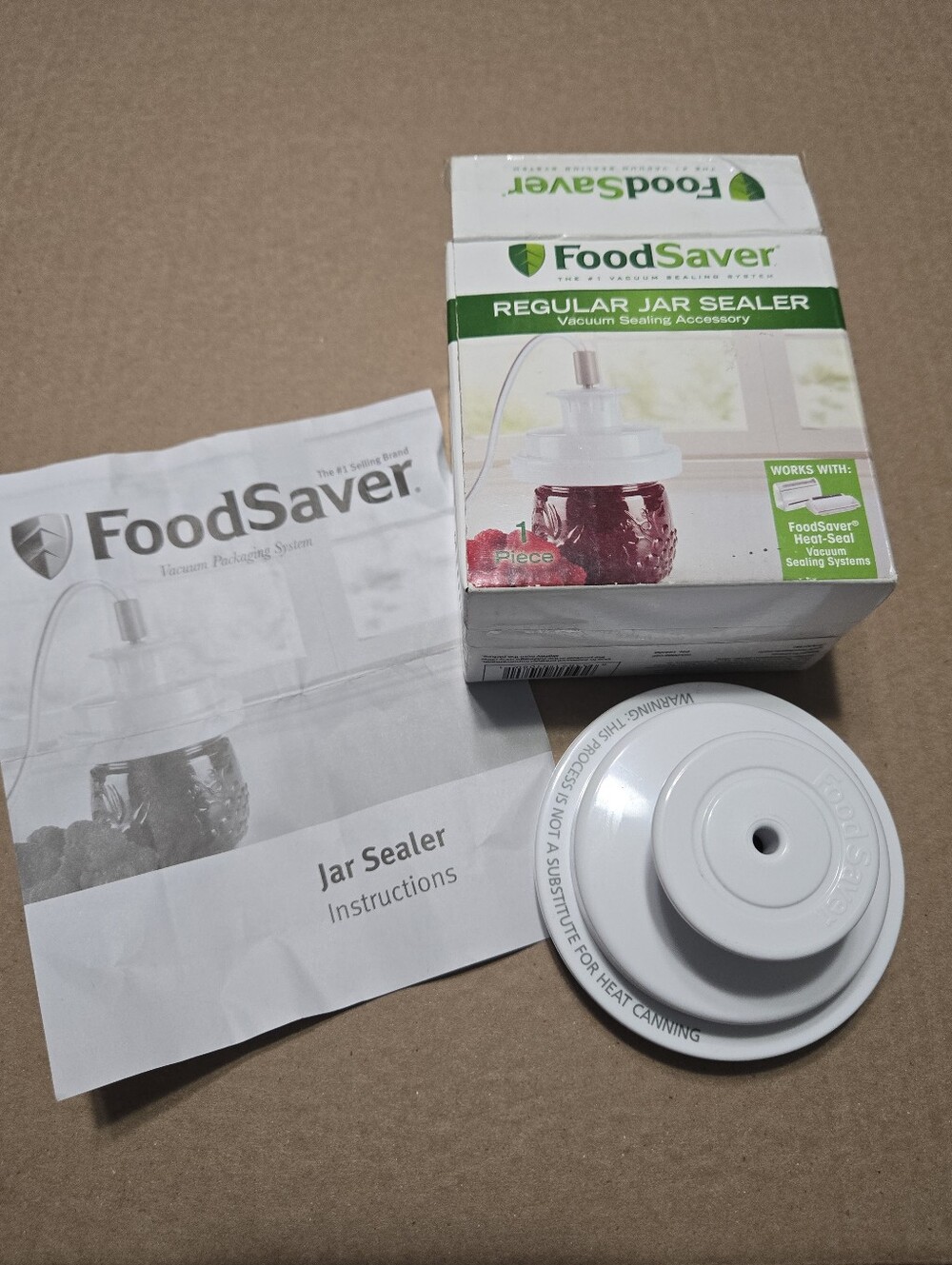 FoodSaver Regular Jar Sealer Vacuum Sealing Accessory, jar sealer piece only